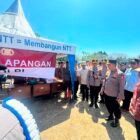 Polri Penanganan Gempa NTT, Kapolri Tinjau Lokasi Terdampak Serahkan Bantuan
