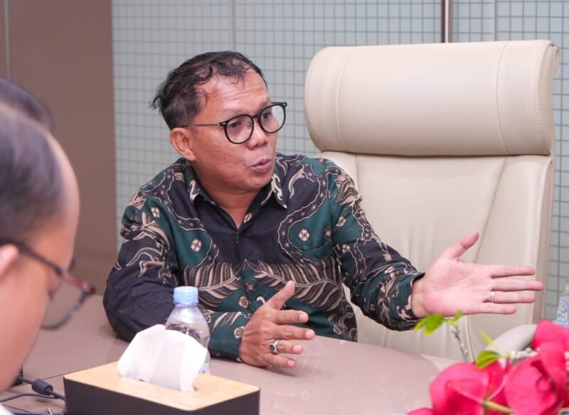 Keterangan Foto: Ilustrasi program Makan Bergizi Gratis (MBG) yang menjadi sorotan menyusul dugaan keracunan massal di Sidoarjo. Evaluasi tata kelola, keamanan pangan, dan pengawasan dapur penyedia dinilai perlu diperkuat.