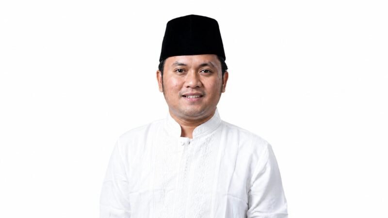 Keterangan Foto: Ketua Umum PB IKA PMII sekaligus Ketua Umum DPP BM PAN, Slamet Ariyadi, memberikan tanggapan terkait pernyataan GP Ansor Jawa Timur mengenai PAN dan isu pendamping desa.