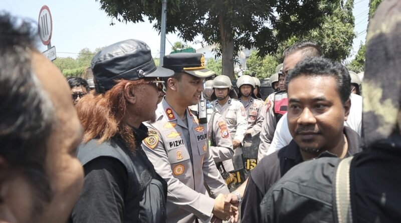 Kapolres Madiun Kota Apresiasi Massa PSHT dalam Menyampaikan Aspirasi, Aksi Damai Berakhir Kondusif