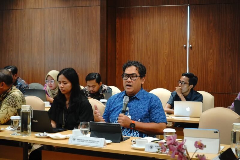 Kompolnas bersama kementerian, lembaga, dan sejumlah ahli membahas arah kebijakan penegakan hukum terhadap sindikat tindak pidana narkotika di Bogor, Jawa Barat.