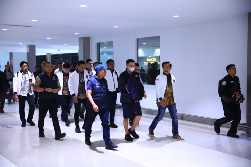 Tersangka DPO kasus judi online berinisial FP berhasil diamankan di Thailand melalui kerja sama Polri, Kepolisian Thailand, dan Imigrasi Thailand, sebelum dibawa pulang ke Indonesia untuk menjalani proses hukum.