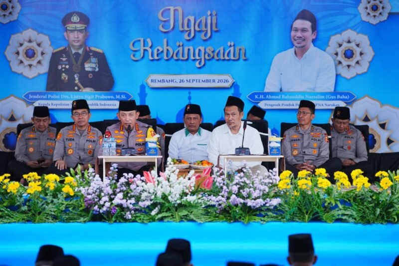 Kapolri Jenderal Polisi Listyo Sigit Prabowo menghadiri Ngaji Kebangsaan bersama KH Ahmad Bahauddin Nursalim atau Gus Baha di Rembang, Jawa Tengah, dan mengajak masyarakat menjadikan keberagaman sebagai kekuatan bangsa.