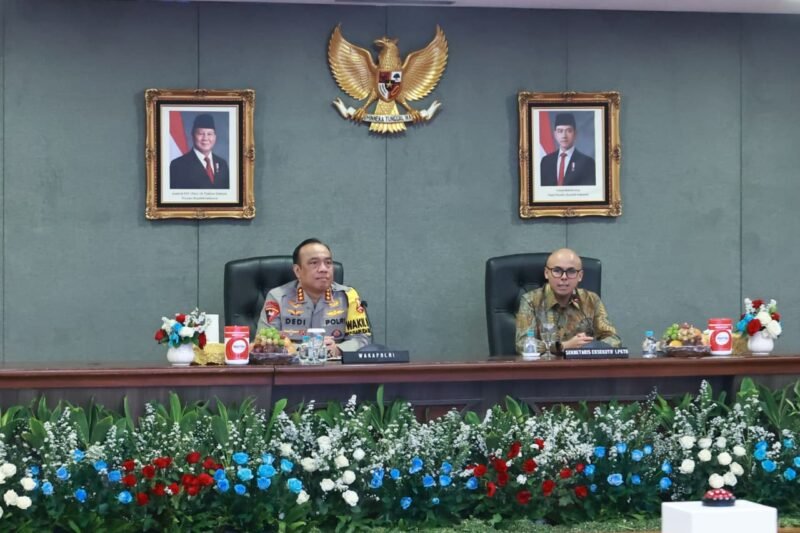Wakapolri Komjen Pol. Prof. Dr. Dedi Prasetyo saat peluncuran SPMB Angkatan Ketiga SMA Kemala Taruna Bhayangkara (SMA KTB) di Mabes Polri, Jakarta, Senin (28/9/2026).