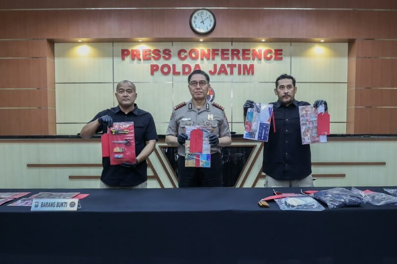 Polda Jatim Ungkap Kasus Ganjal ATM Antarprovinsi, Lima Tersangka Diamankan