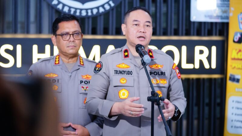 Empat tersangka kasus kecelakaan KM Virgo Transport 8 ditahan penyidik Polri, terdiri dari nakhoda dan tiga pihak perusahaan.