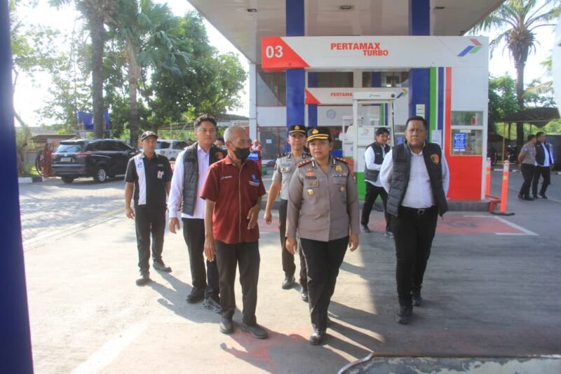 Kapolres Probolinggo Cek SPBU, Pelayanan Tertib Stok BBM Tersedia