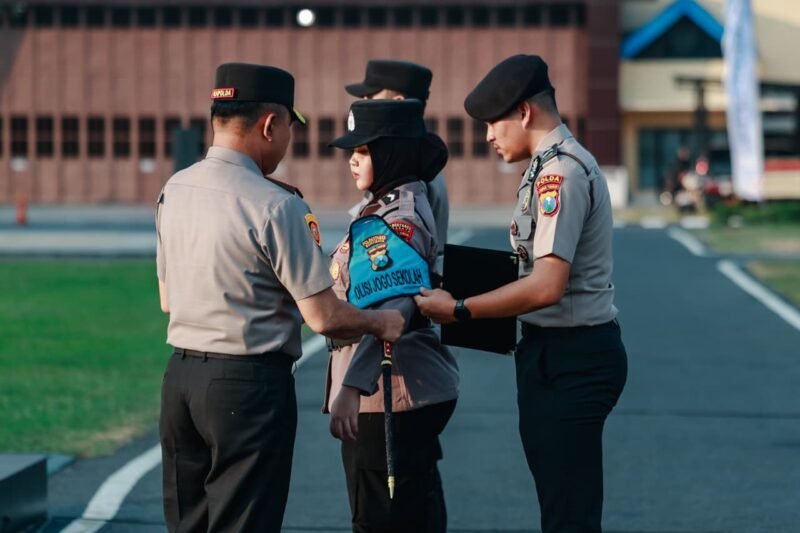 Polda Jatim Luncurkan Polisi Jogo Sekolah, Perkuat Perlindungan Pelajar Menuju Indonesia Emas 2045