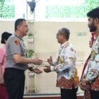 Perkuat Karakter Siswa dan Cegah Bullying, Kapolres Pelabuhan Tanjung Perak Sambangi SMP Kemala Bhayangkari 8