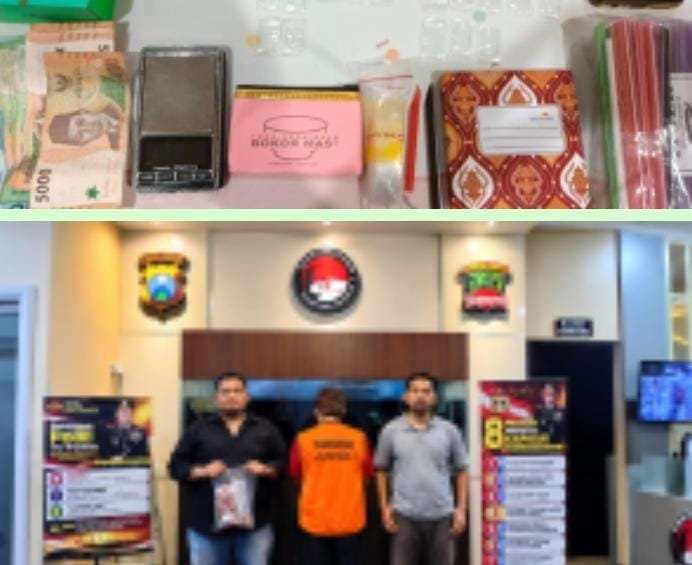 Petugas Satresnarkoba Polrestabes Surabaya mengamankan barang bukti 40 paket sabu dalam pengungkapan kasus dugaan peredaran narkotika di kawasan Ploso, Surabaya.